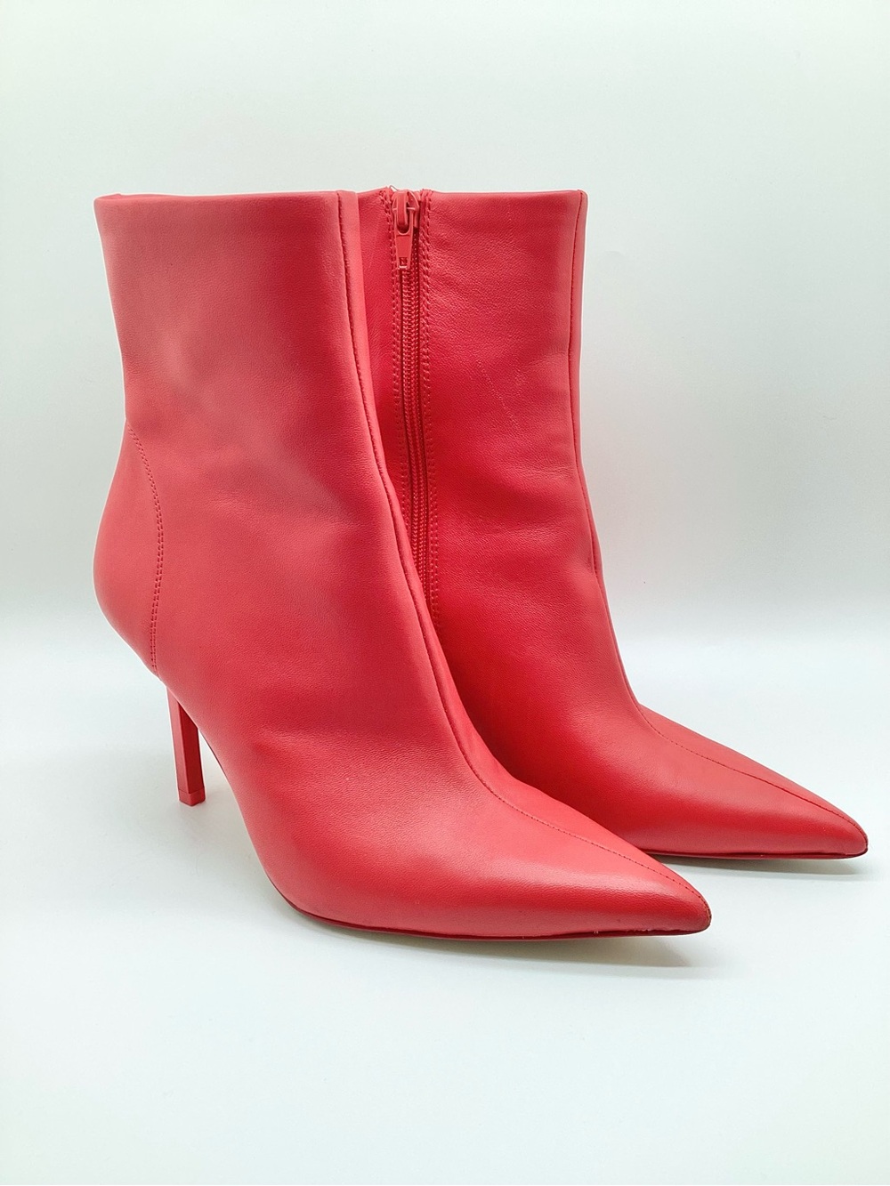 Steve Madden Cherry Red Pointed-Toe Stiletto Ankle Boots. Size 9